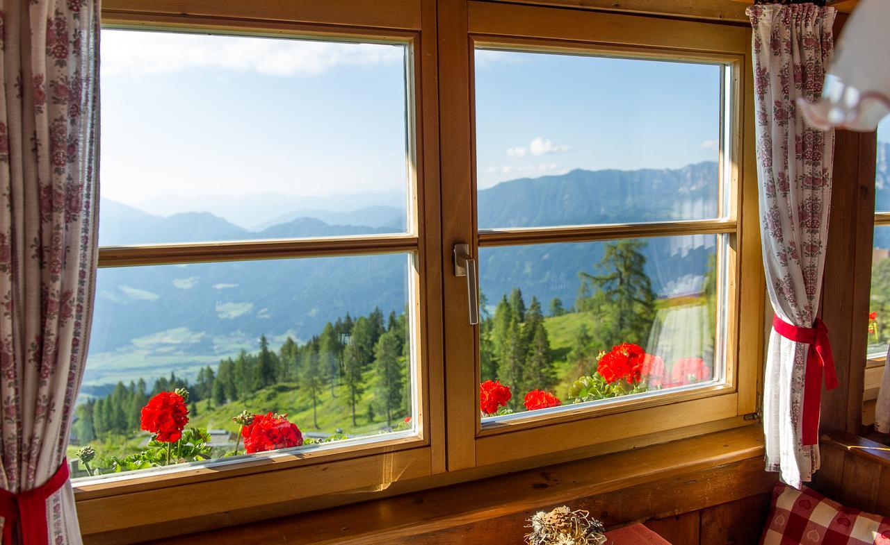 Отель Sattleggers Alpenhof & Feriensternwarte Грайфенбург Экстерьер фото