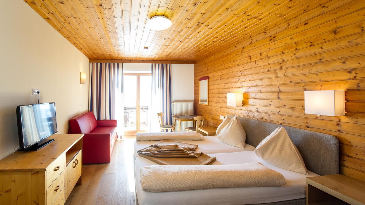Отель Sattleggers Alpenhof & Feriensternwarte Грайфенбург Экстерьер фото
