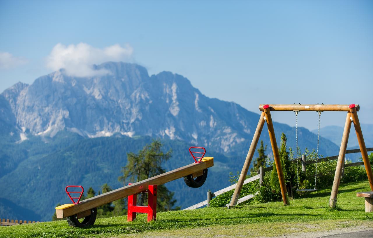 Отель Sattleggers Alpenhof & Feriensternwarte Грайфенбург Экстерьер фото